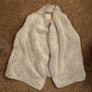 Gray Puffy Sleeveless Cardigan, Size L
